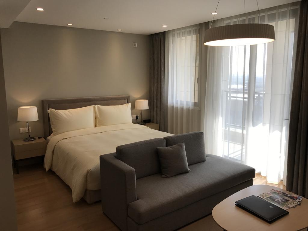 One Sunland Serviced Suites Managed By Lanson Place เซี่ยงไฮ้ ห้อง รูปภาพ