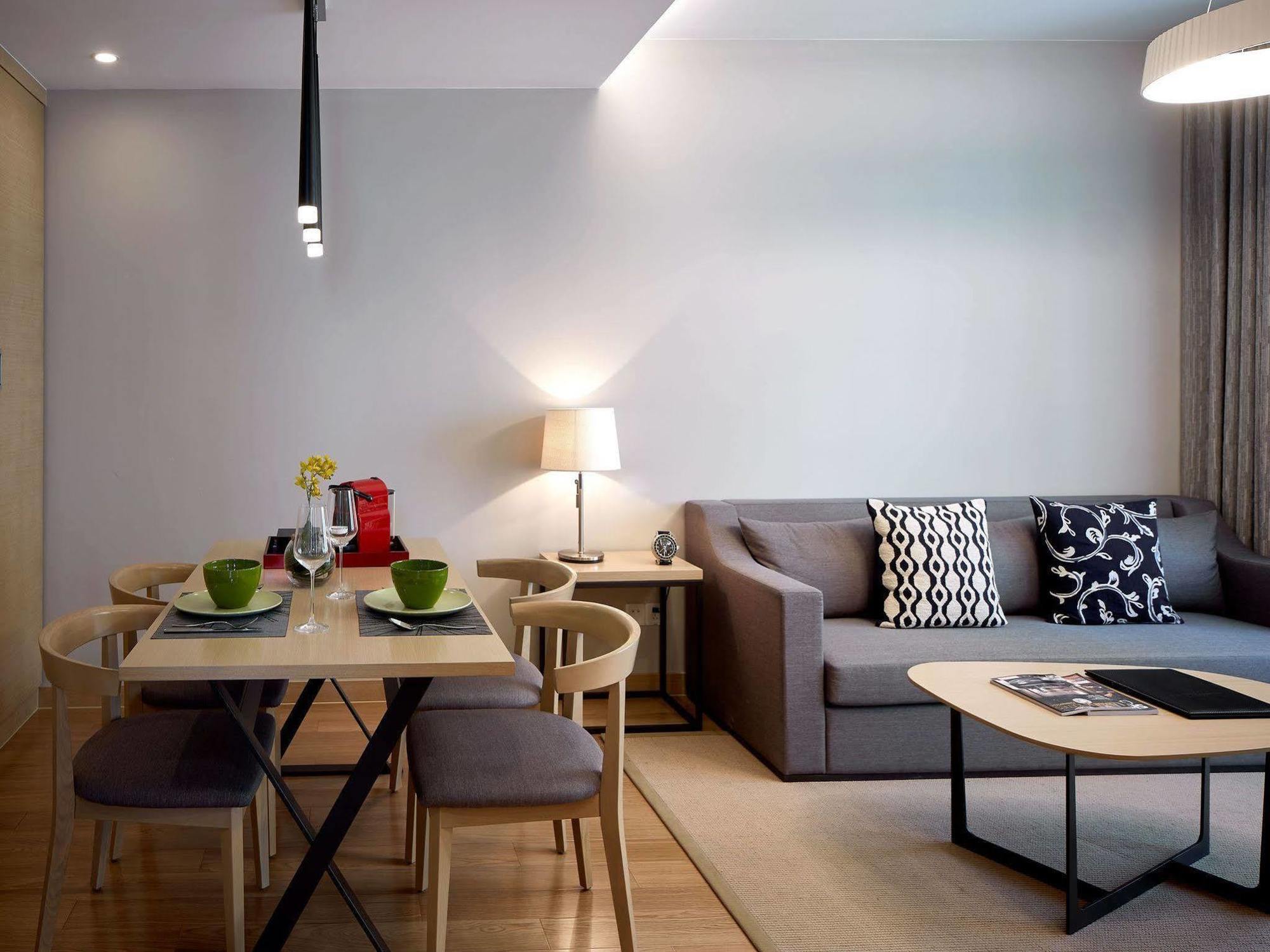 One Sunland Serviced Suites Managed By Lanson Place เซี่ยงไฮ้ ภายนอก รูปภาพ